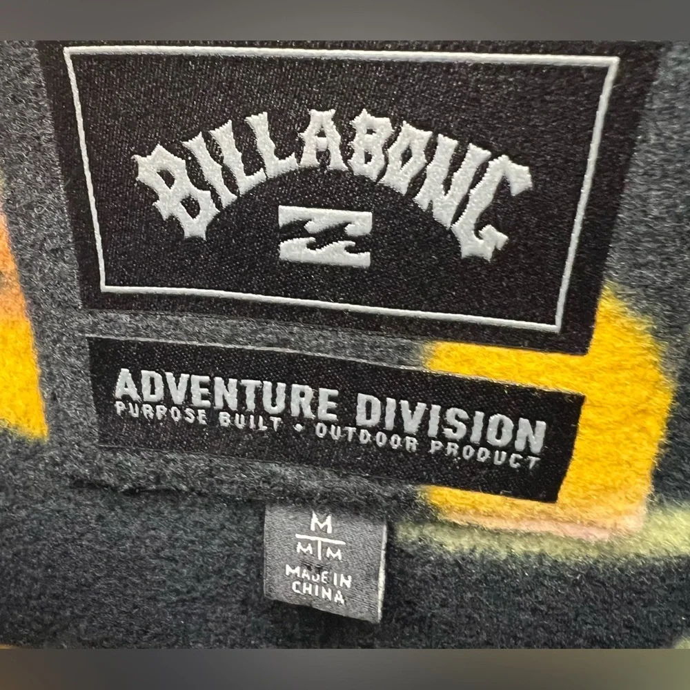 Billabong Adventure Division Fleece w/Pattern,‎ Quarter zip, Womens Medium